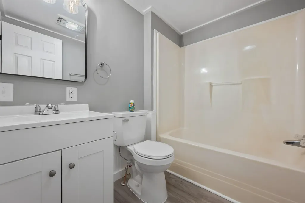 85 Canaan Road Hampden ME 04444
