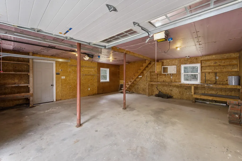 85 Canaan Road Hampden ME 04444