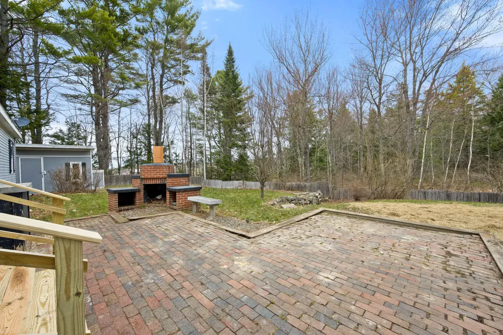 85 Canaan Road Hampden ME 04444