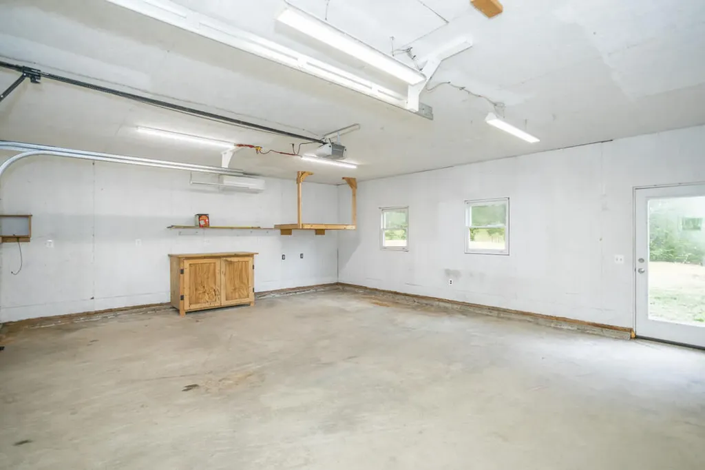 11 Cohoon Road Chesterville ME 04938