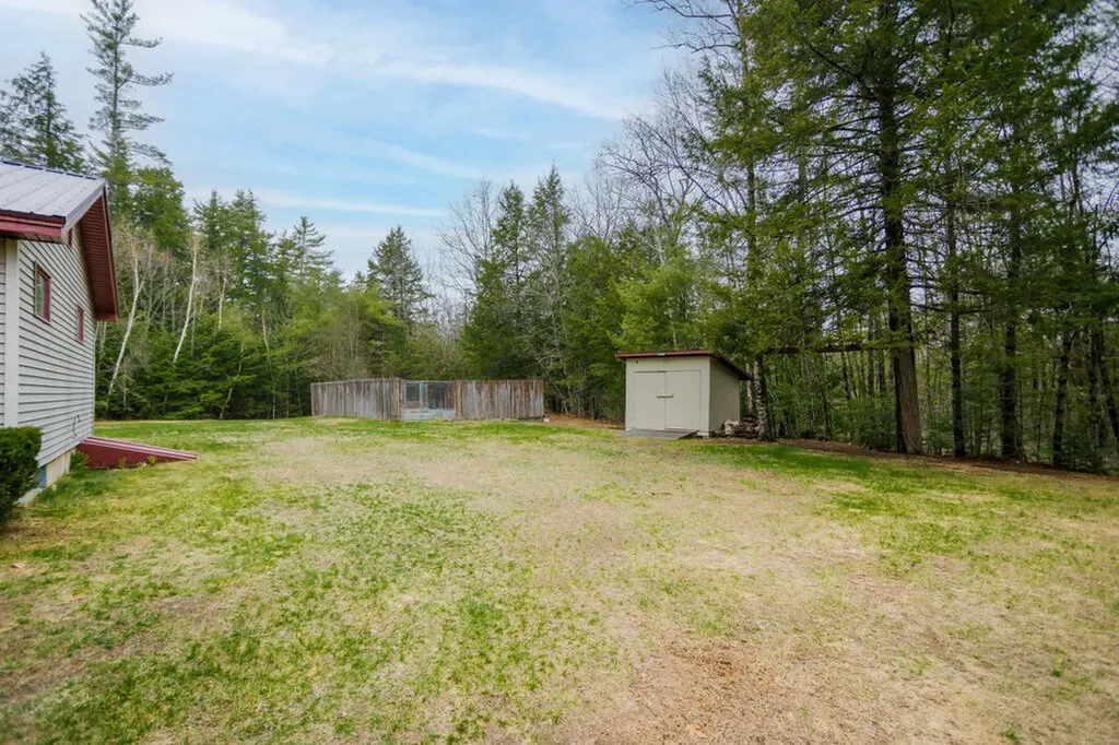 11 Cohoon Road Chesterville ME 04938