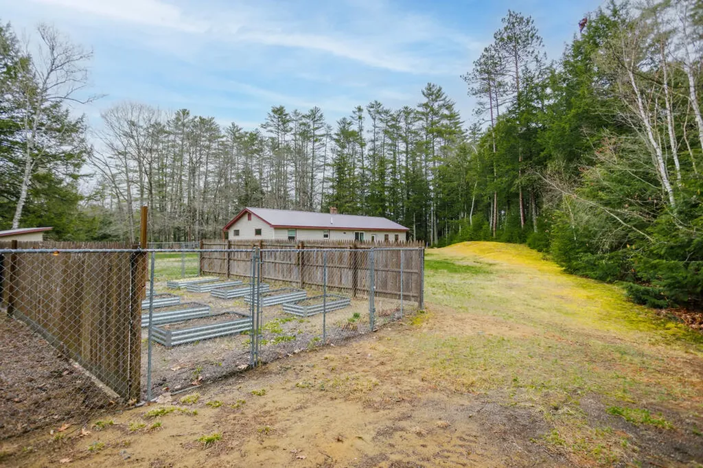 11 Cohoon Road Chesterville ME 04938