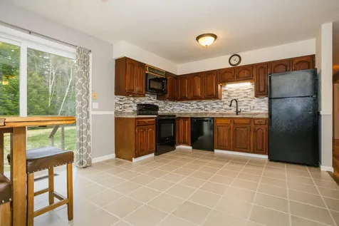 11 Cohoon Road Chesterville ME 04938