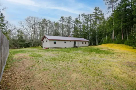 11 Cohoon Road Chesterville ME 04938