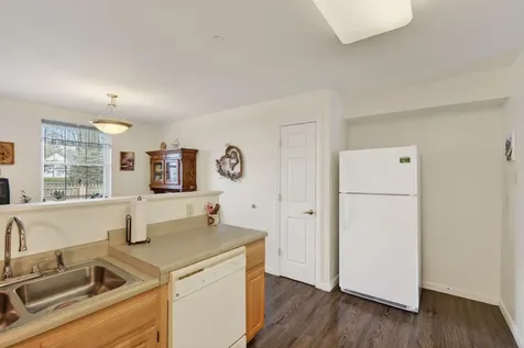 31 Guadalcanal Drive Brunswick ME 04011