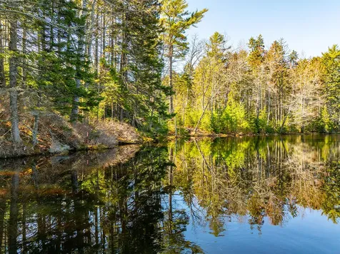 25 Deaver Road Waldoboro ME 04572