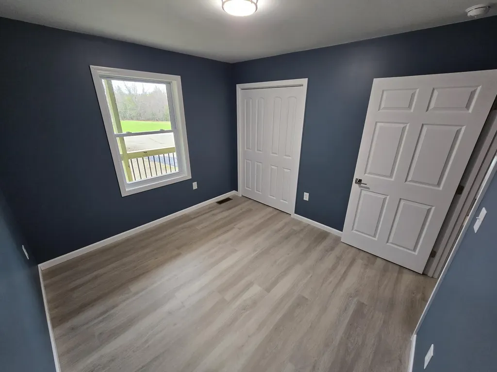 5 Holly Lane Cornville ME 04976