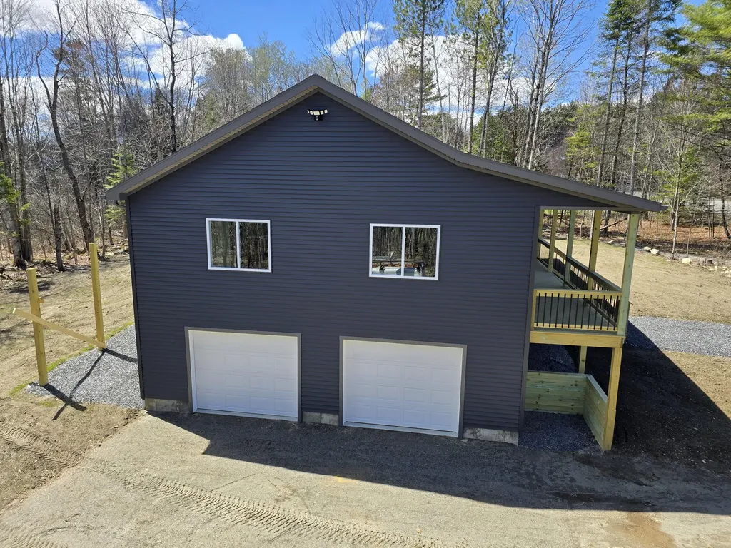 5 Holly Lane Cornville ME 04976