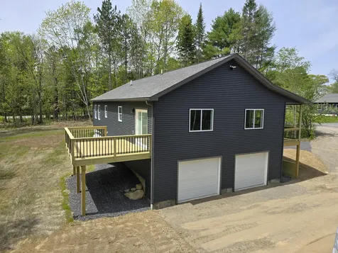 5 Holly Lane Cornville ME 04976