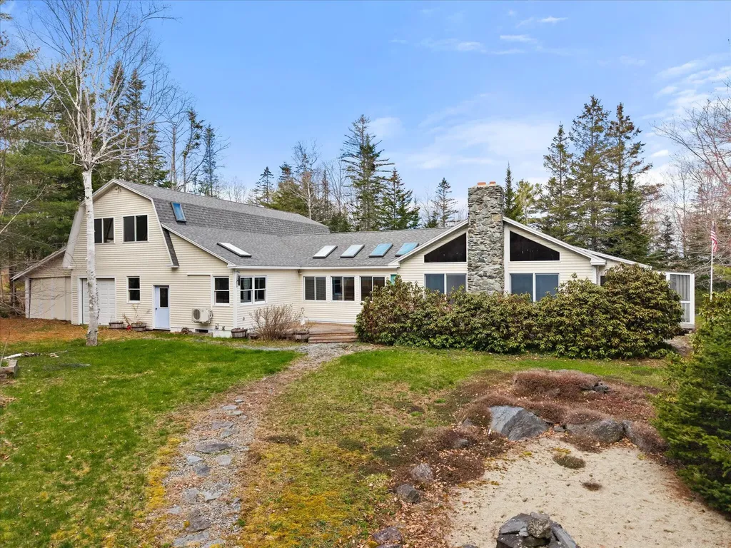 280 Grant Street Ellsworth ME 04605