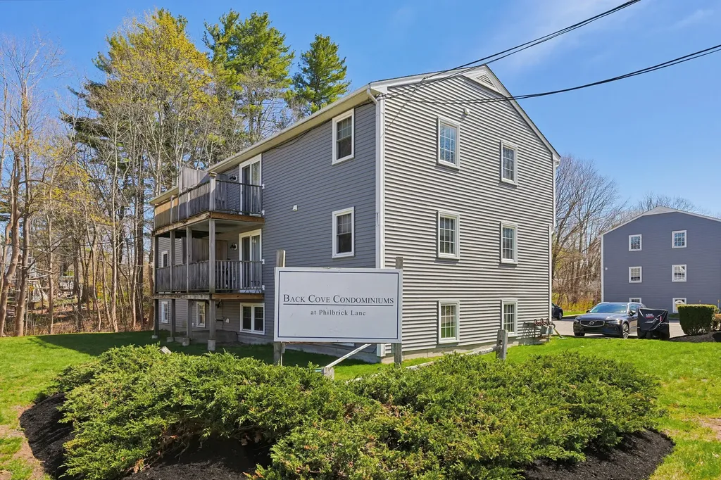 1 Philbrick Lane Kittery ME 03904