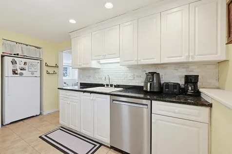 1 Philbrick Lane Kittery ME 03904