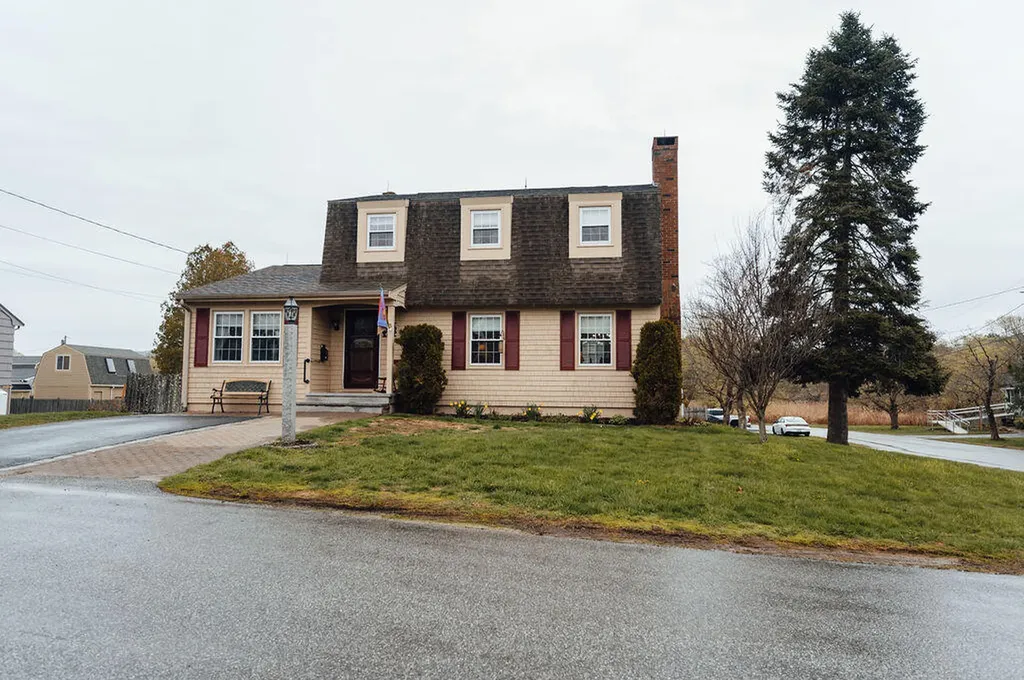 3 Mathews Avenue Bath ME 04530