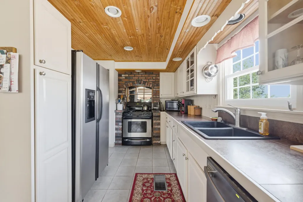 3 Mathews Avenue Bath ME 04530