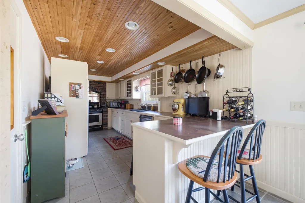 3 Mathews Avenue Bath ME 04530