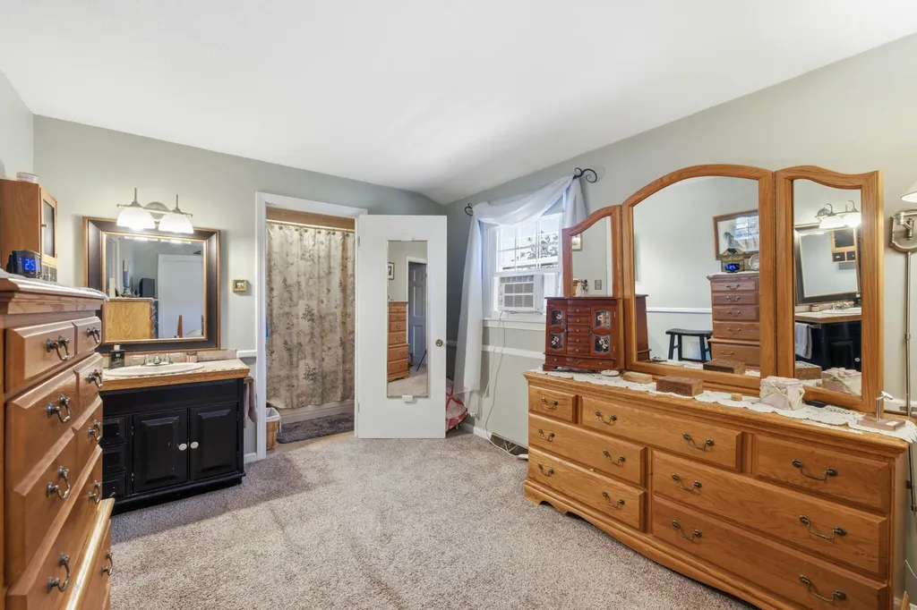 3 Mathews Avenue Bath ME 04530
