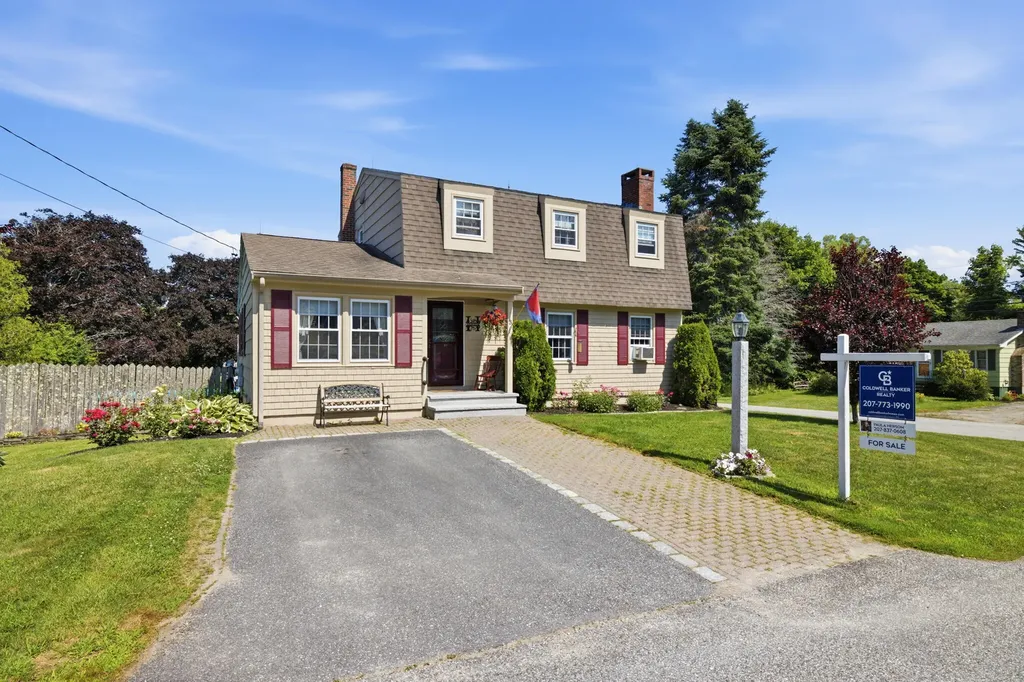 3 Mathews Avenue Bath ME 04530