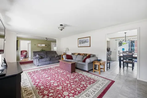 3 Mathews Avenue Bath ME 04530