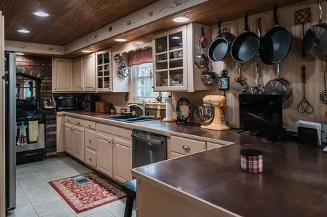 3 Mathews Avenue Bath ME 04530