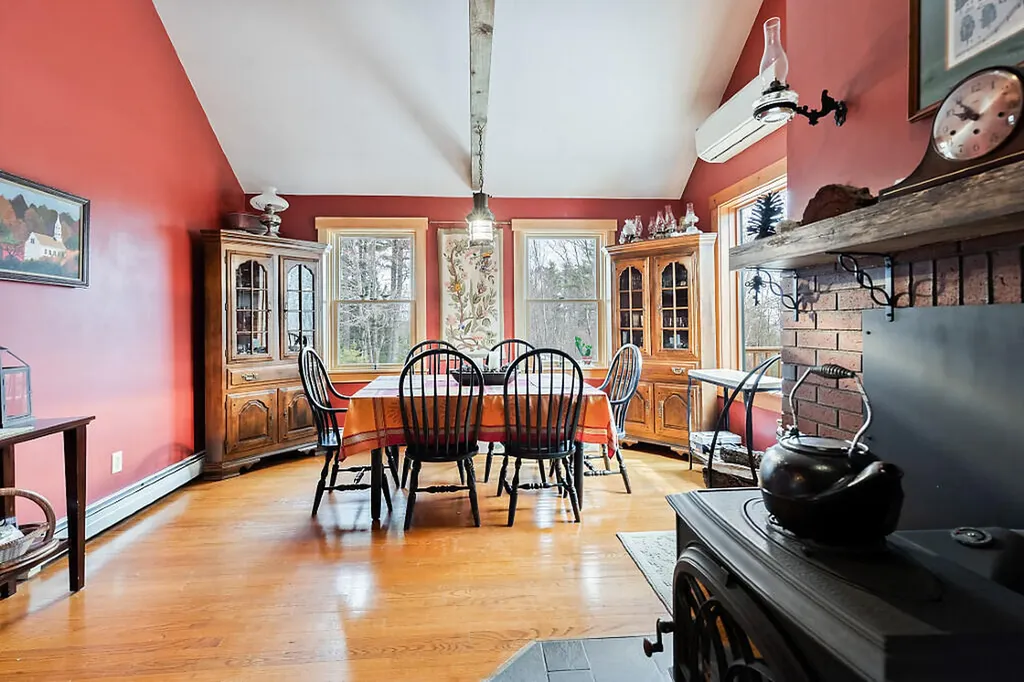 110 Gile Road Fayette ME 04349