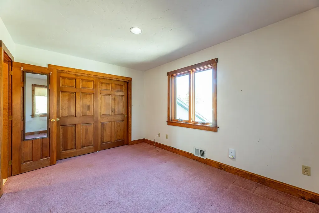 25 Main Street Rockland ME 04841