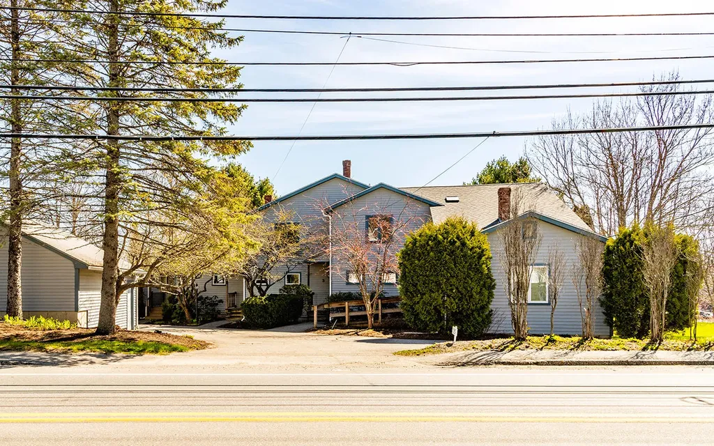 25 Main Street Rockland ME 04841