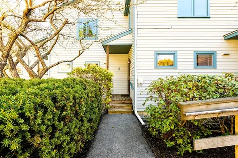 25 Main Street Rockland ME 04841