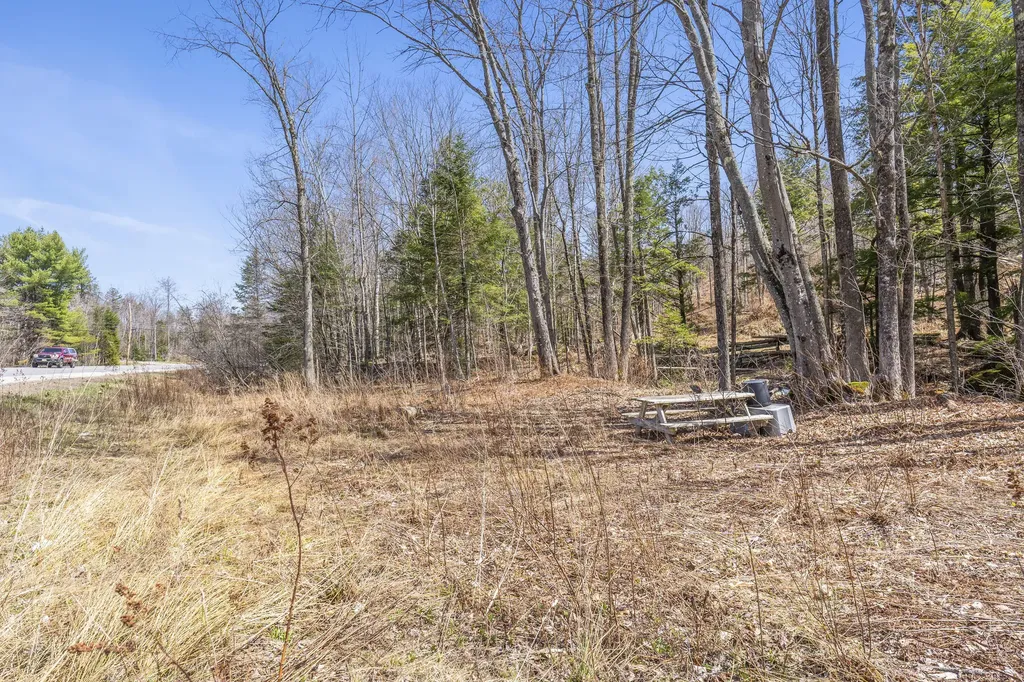 416 Us-2 Wilton ME 04294