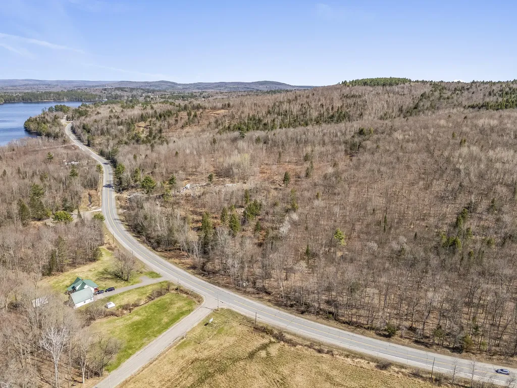 416 Us-2 Wilton ME 04294