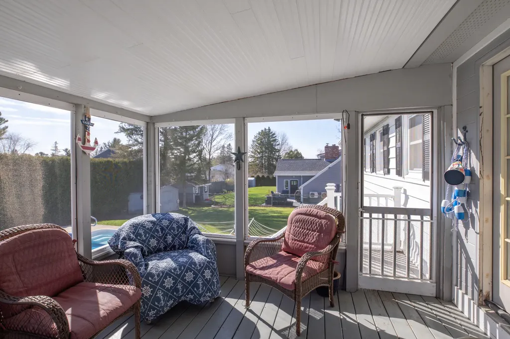 73 Starlight Drive Brewer ME 04412
