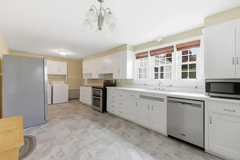 12 Sewall Road South Berwick ME 03908