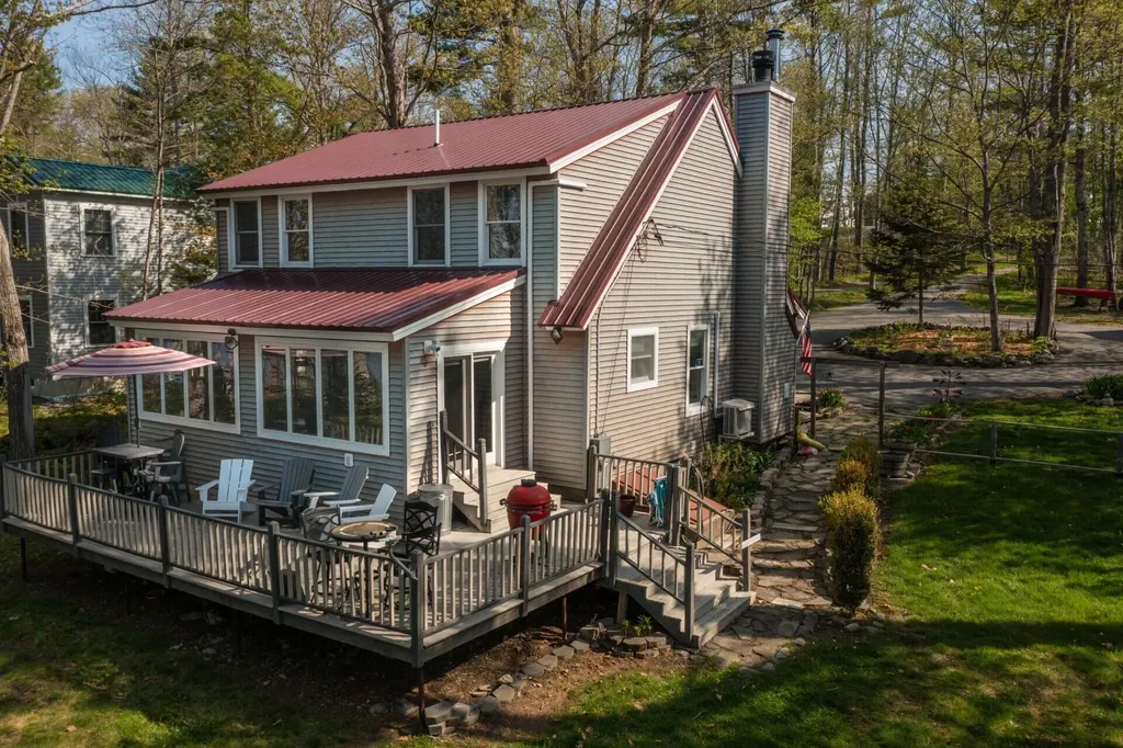 1359 Main Road Eddington ME 04428