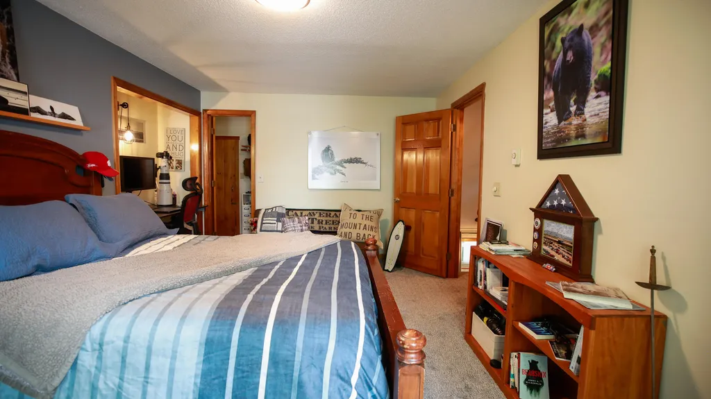 1359 Main Road Eddington ME 04428