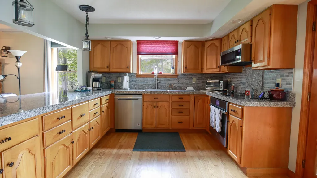 1359 Main Road Eddington ME 04428