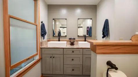 1359 Main Road Eddington ME 04428