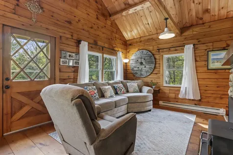 79 Jefferson Road Whitefield ME 04353