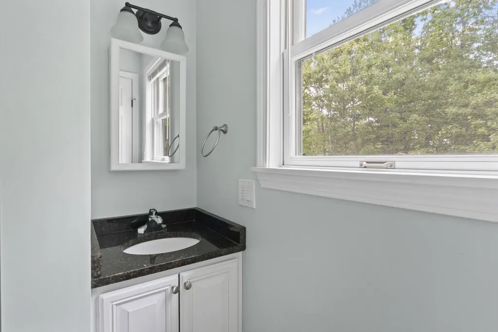 25 Partridge Lane Berwick ME 03901