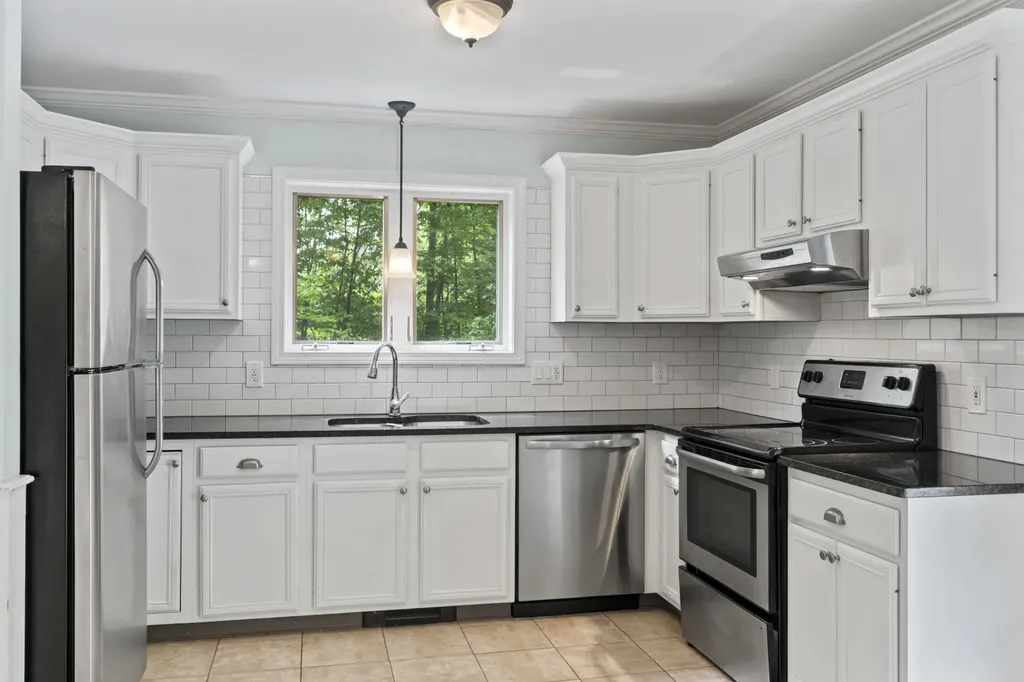 25 Partridge Lane Berwick ME 03901
