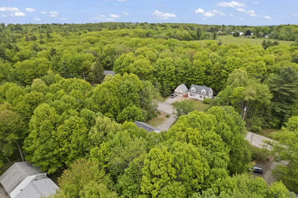 25 Partridge Lane Berwick ME 03901