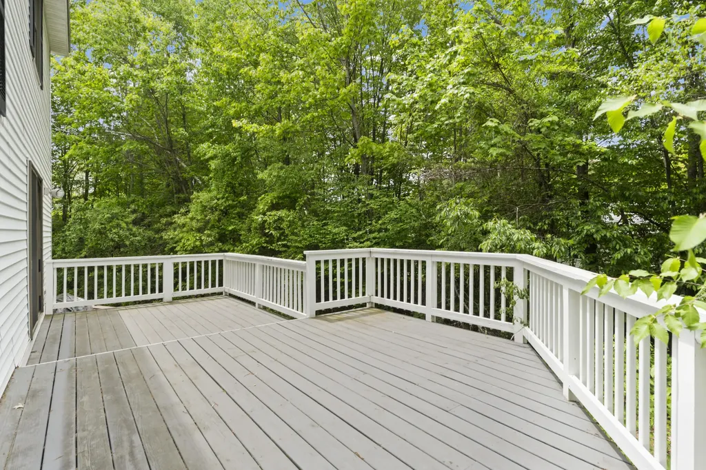 25 Partridge Lane Berwick ME 03901