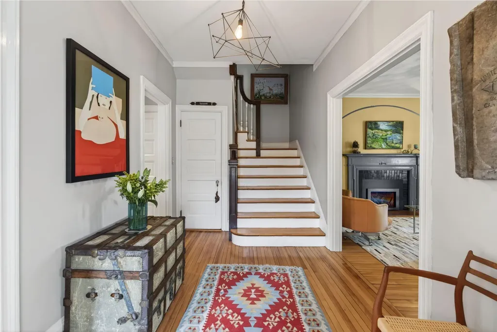 38 Neal Street Portland ME 04102
