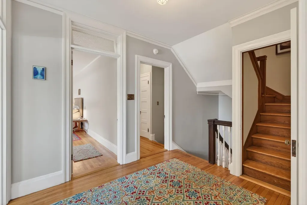 38 Neal Street Portland ME 04102