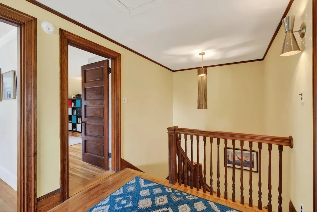 38 Neal Street Portland ME 04102