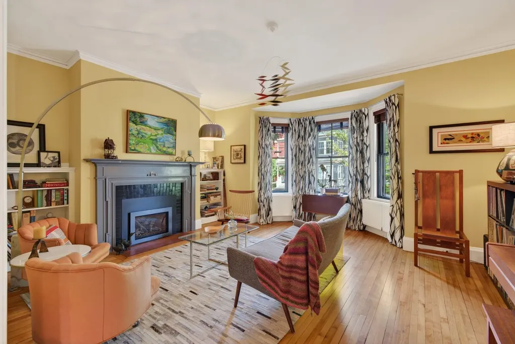 38 Neal Street Portland ME 04102
