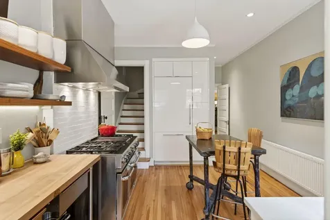 38 Neal Street Portland ME 04102