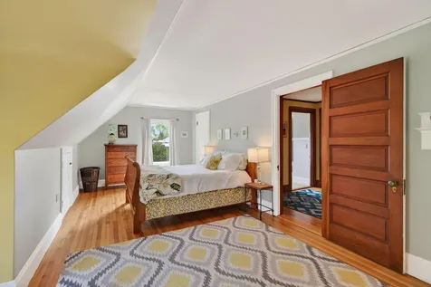 38 Neal Street Portland ME 04102