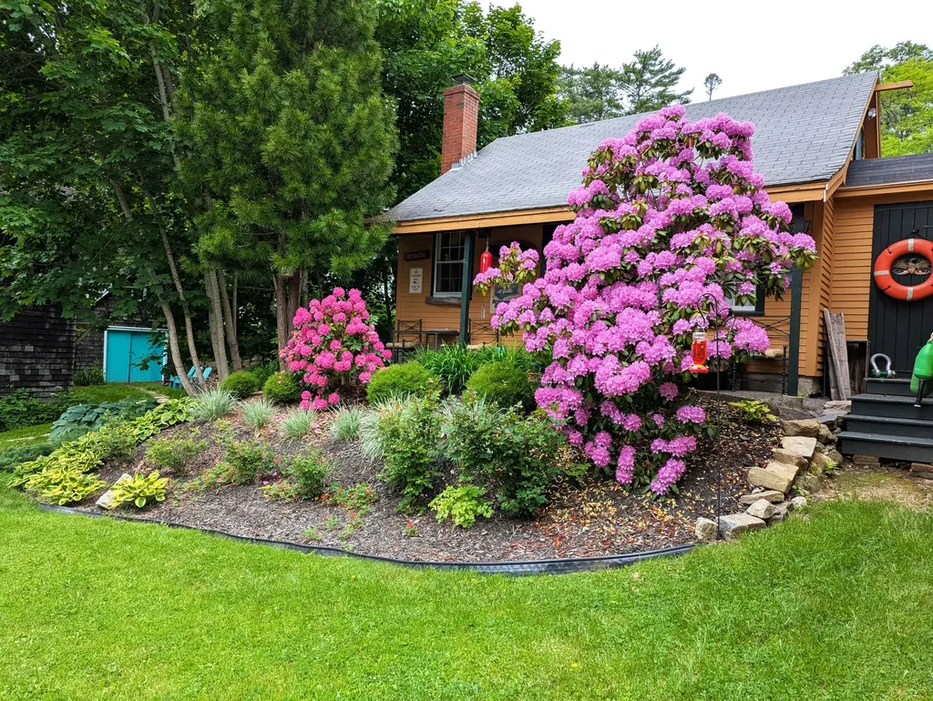 228 Main Street Wiscasset ME 04578