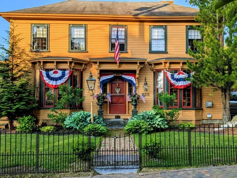 228 Main Street Wiscasset ME 04578