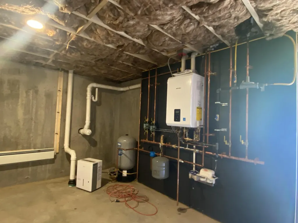 1262 Naples Road Harrison ME 04040