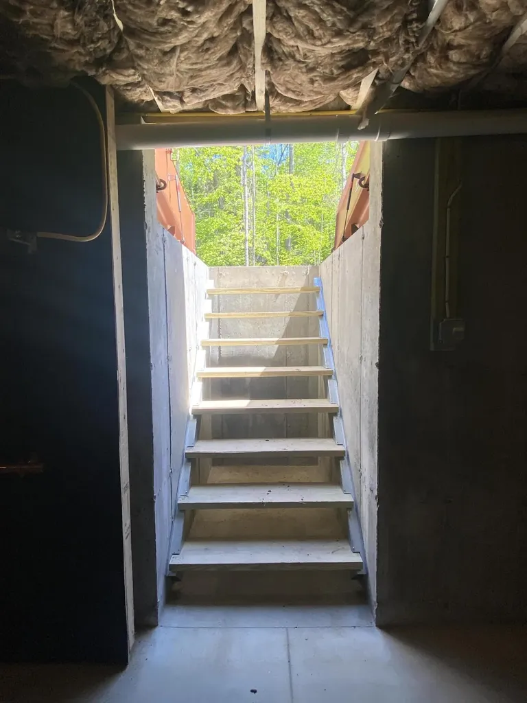 1262 Naples Road Harrison ME 04040